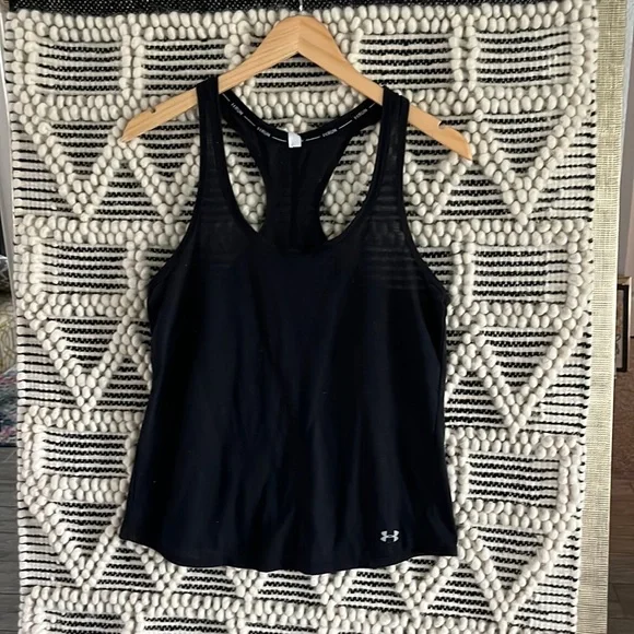 Under armour running shirt - Picture 1 of 3